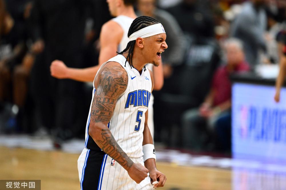 完整地进行 完整地进行