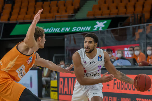 卢克曼无疑 卢克曼无疑